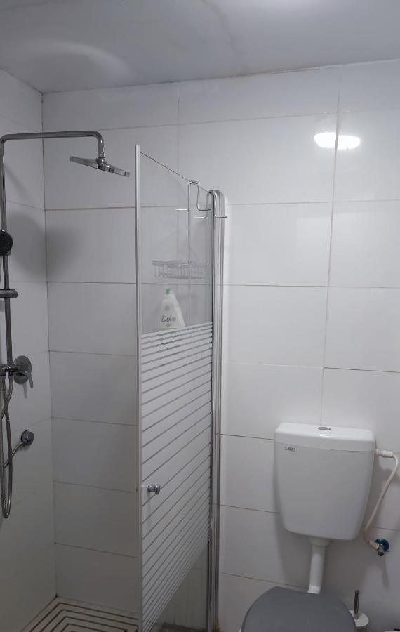 Studio Apartment 12 Minutes From Bahai'S Garden Haifa Ngoại thất bức ảnh